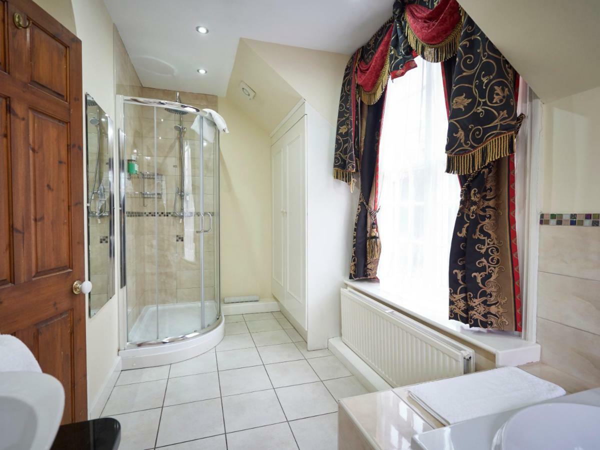 Hempstead House Hotel & Restaurant Ситингбърн Екстериор снимка